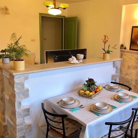 Sweet Dream Apartment Postira Luaran gambar